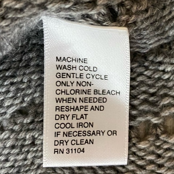 Madison sweater cardigan gray size large - Picture 6 of 8